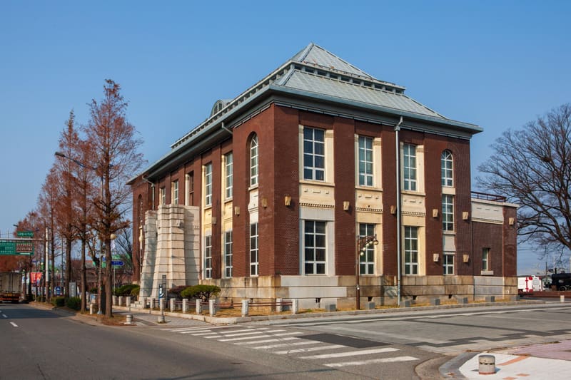The former Bank of Joseon building in Gunsan's Jangmi-dong, now the Gunsan Modern Architecture Museum, near the festival site